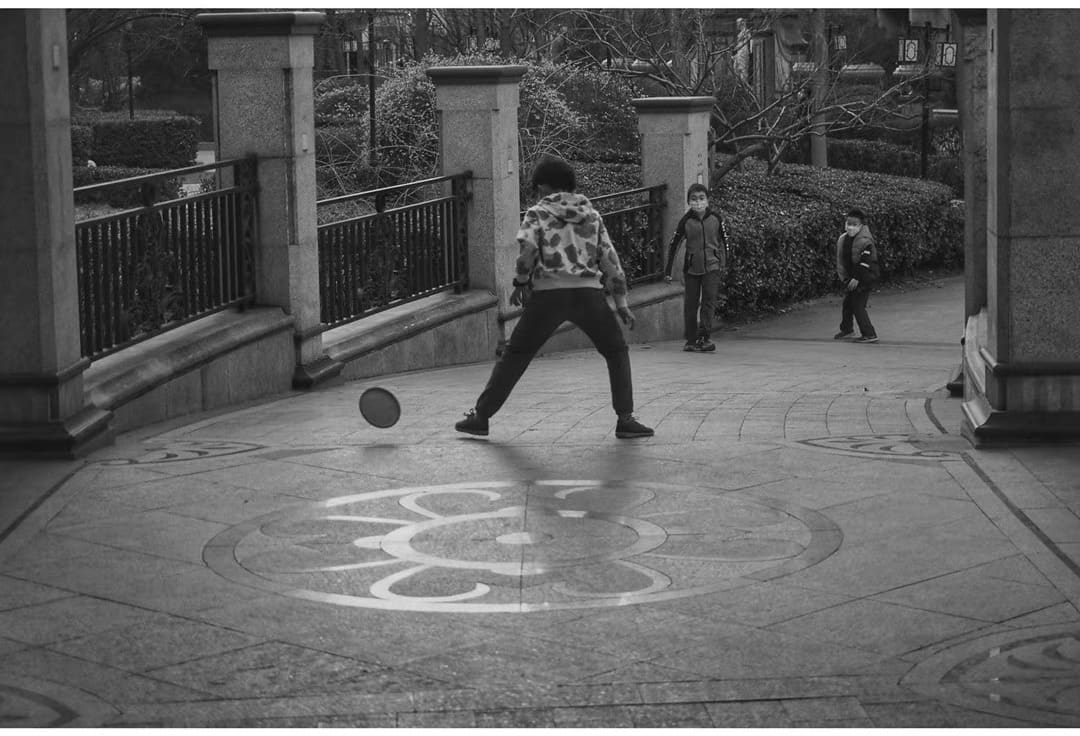 Street frame 88