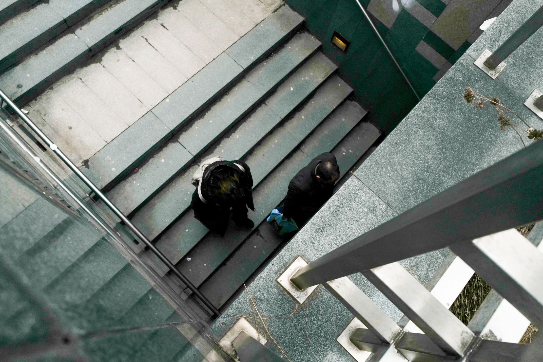 Street frame 163